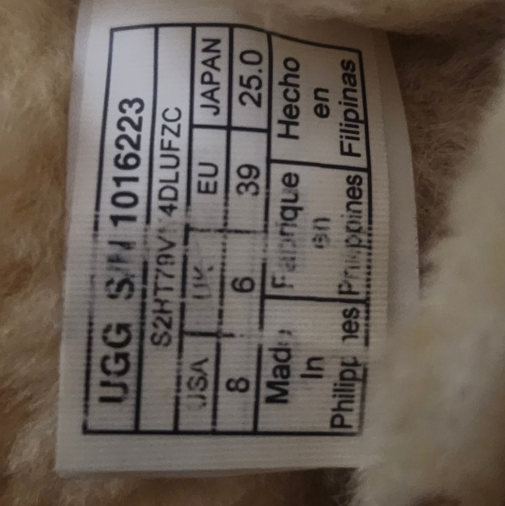 UGG Tan Sheepskin Boots - Picture 2 of 8